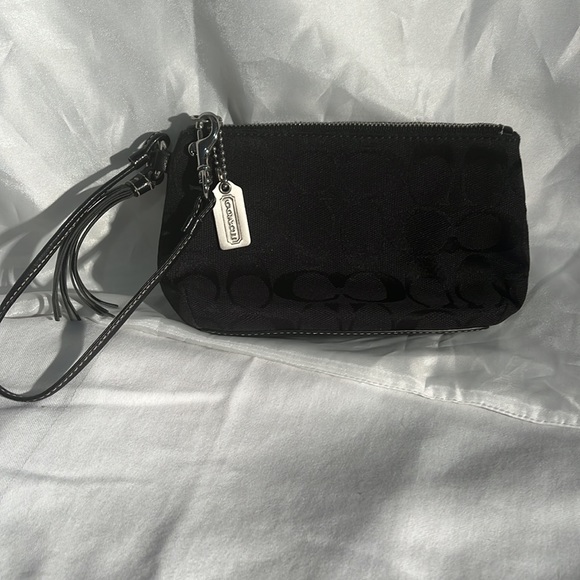 COACH Wristlet - Picture 2 of 3